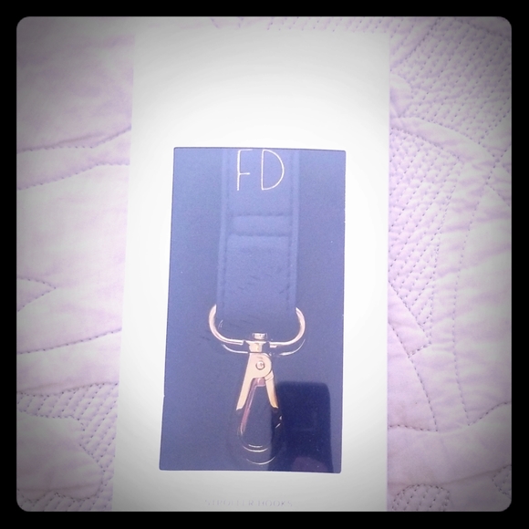 fawn design stroller hooks